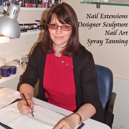 Leanne Ellis Trainer Beauty /Nails/Hair Extensions
