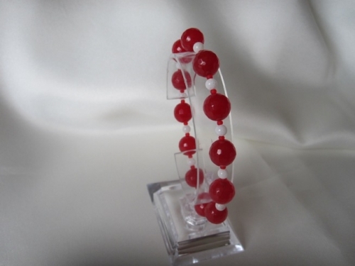 Faceted Red Jade & Snow White Jade Stretch Bracelet - SSB0409