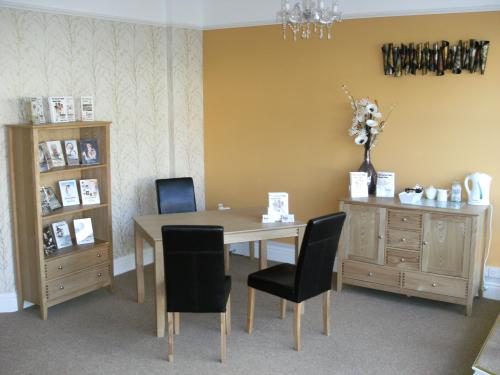 Reception Lounge