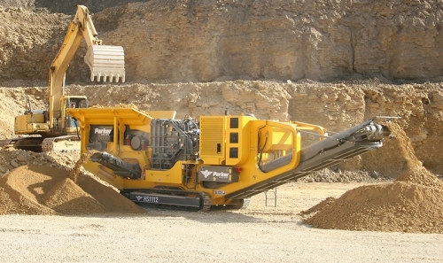 Parker HS 1112 Tracked Crusher