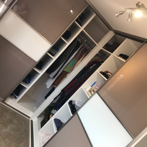 Fitted sliding doors wardrobes
