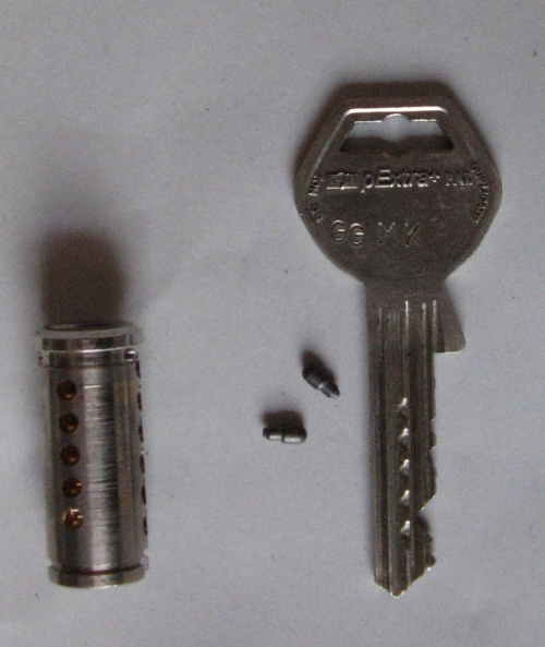 Master keyed locks