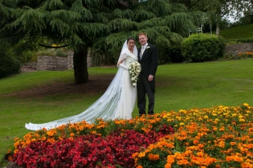 Wedding in Whitchurch Jubilee Park