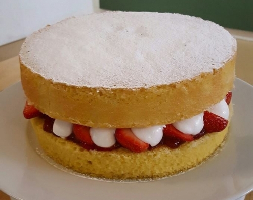GF, DF Victoria Sponge ready for the Coeliac Support Group meeting