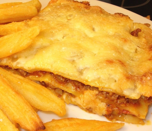 Lasagne with Chips