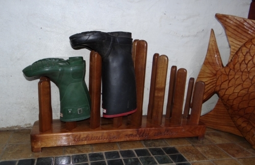 Wellie boot holder handmade from Solid Hardwood itsallabouthardwood.com